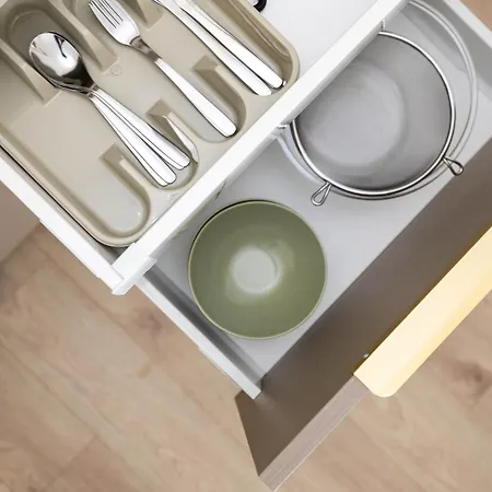 Brand New/apt On Vaivorykstes Str, By Cohost Apartment