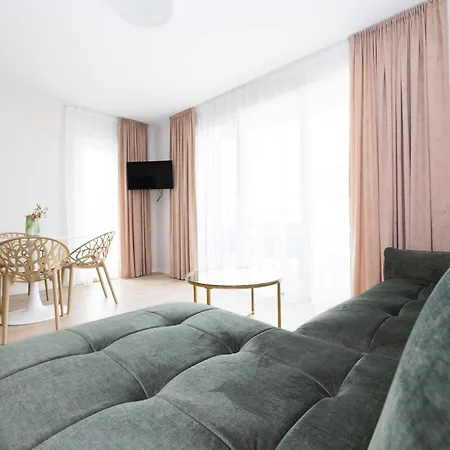 Apartment Brand New/apt On Vaivorykstes Str, By Cohost Palanga