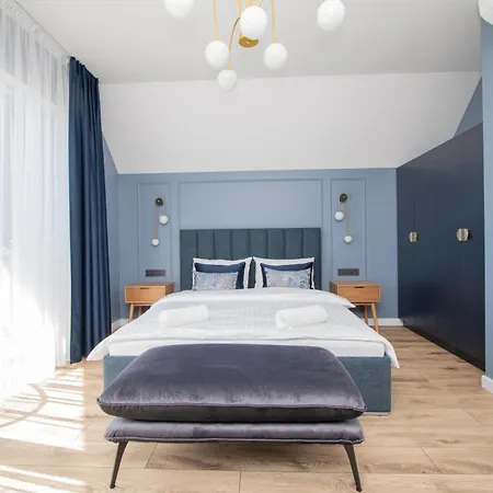 Brand New/apt On Vaivorykstes Str, By Cohost