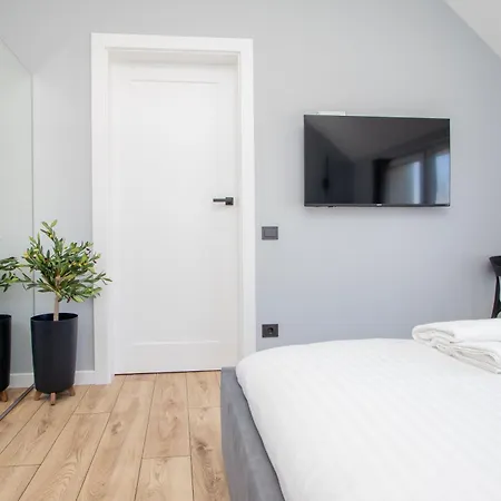 Apartment Brand New/apt On Vaivorykstes Str, By Cohost *