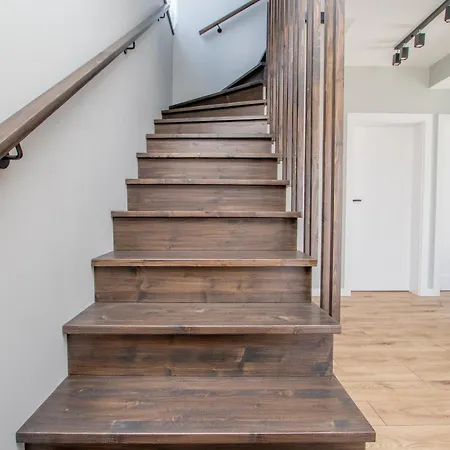 Brand New/apt On Vaivorykstes Str, By Cohost Apartment *