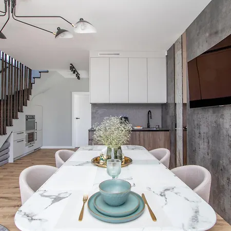 Apartment Brand New/apt On Vaivorykstes Str, By Cohost