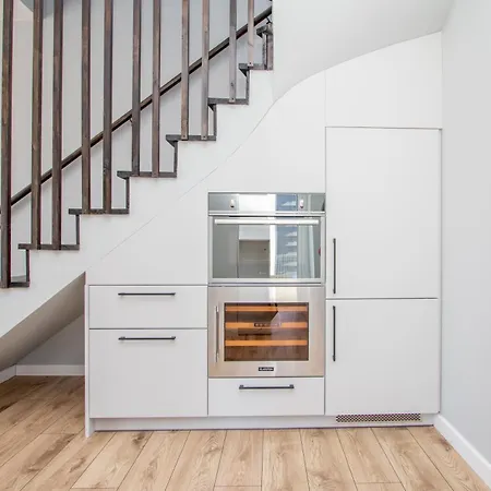 Brand New/apt On Vaivorykstes Str, By Cohost Apartment *