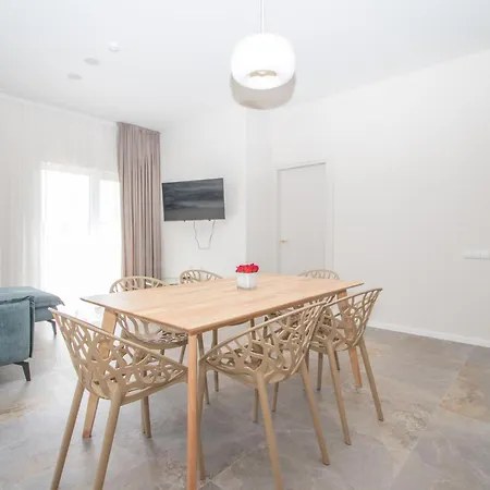 Apartment Brand New/apt On Vaivorykstes Str, By Cohost
