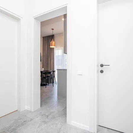 Apartment Brand New/apt On Vaivorykstes Str, By Cohost *
